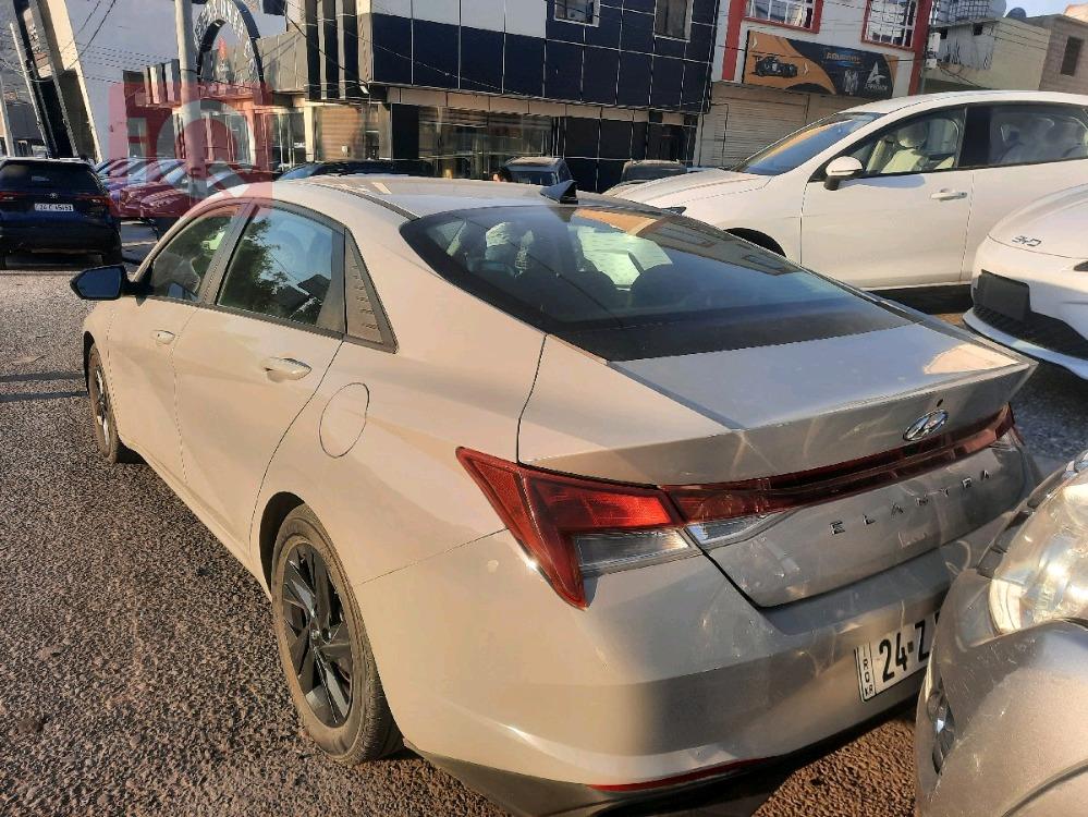 هيونداي النترا